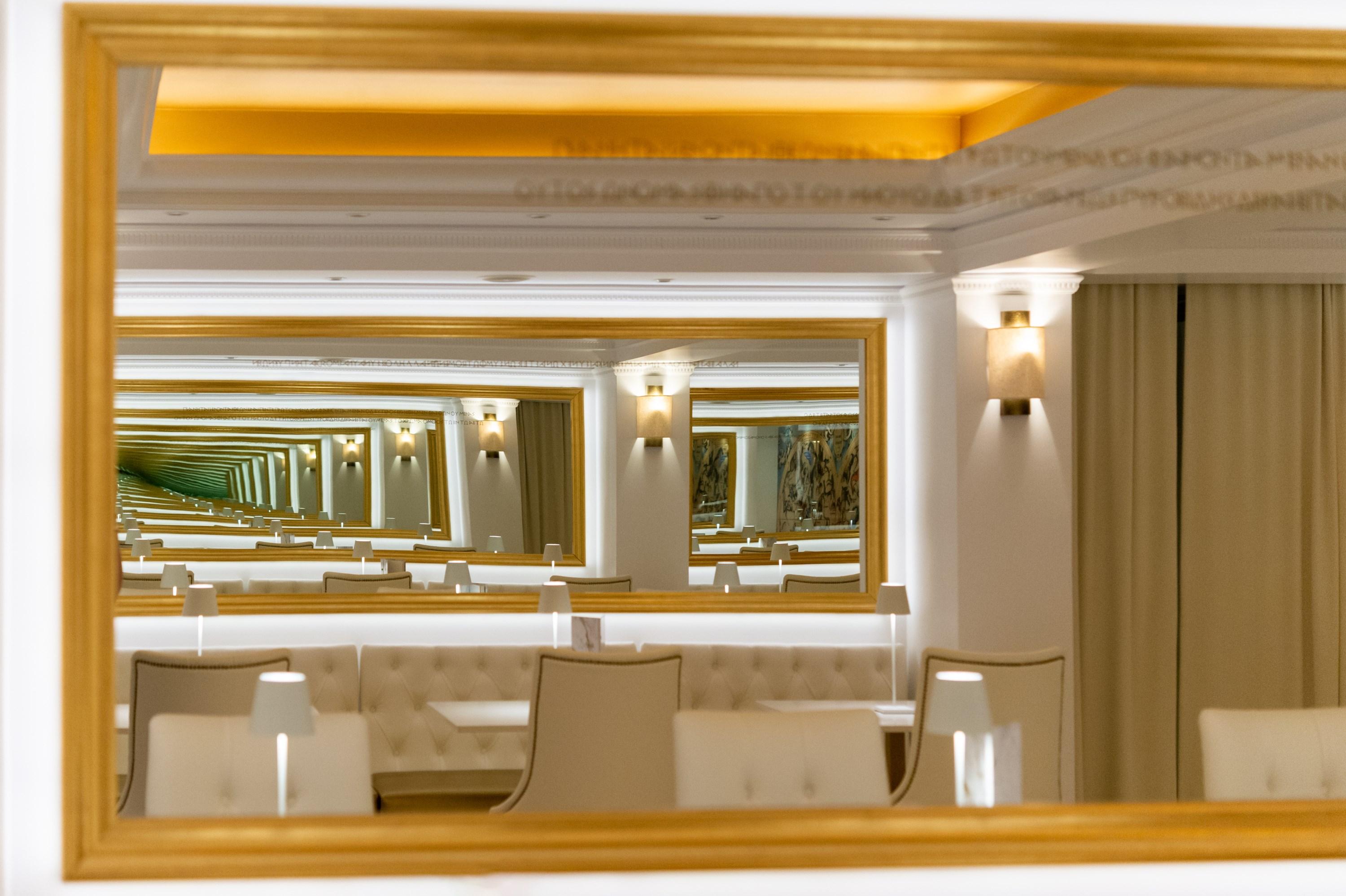 Hotel Galaxias 3*